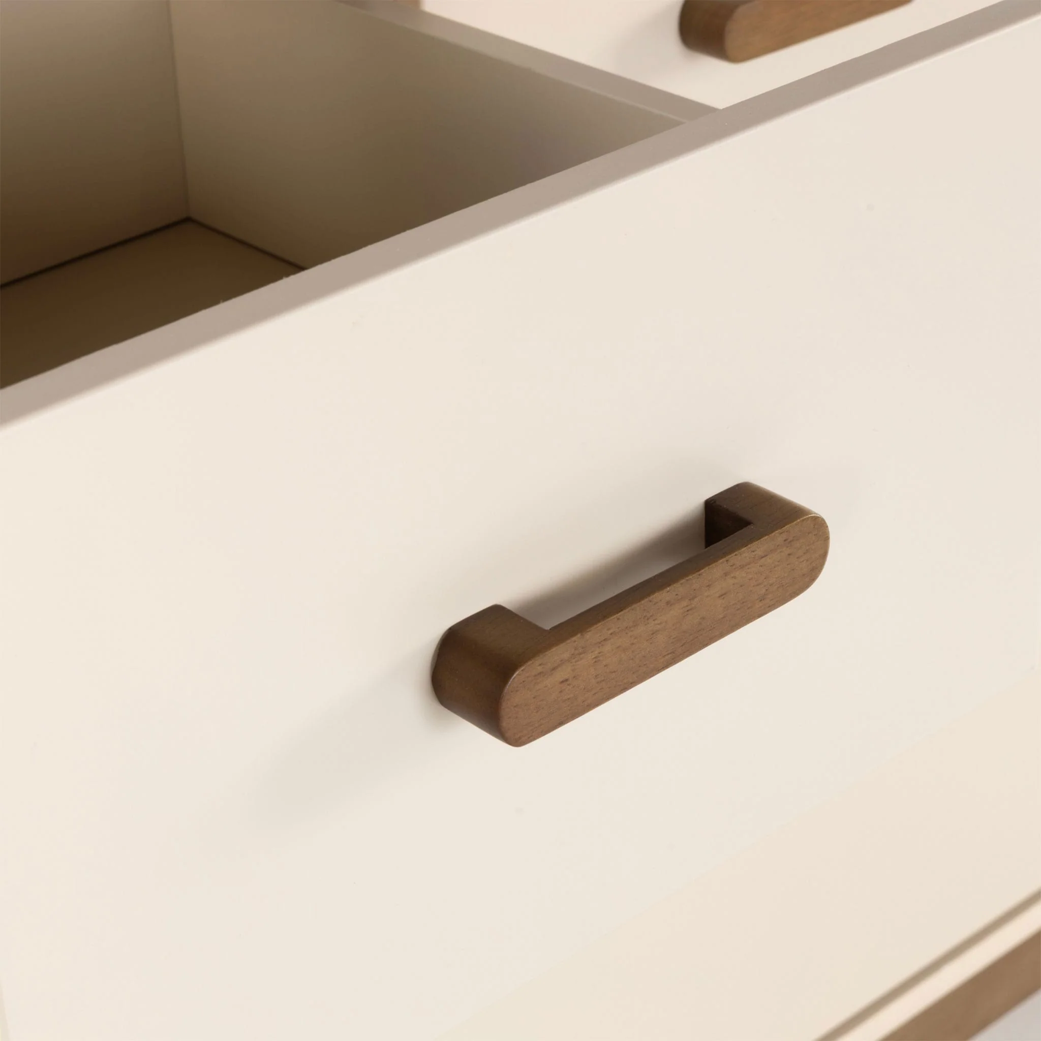 Commode  5 Tiroirs  Soho - Amande Noyer - Image 5