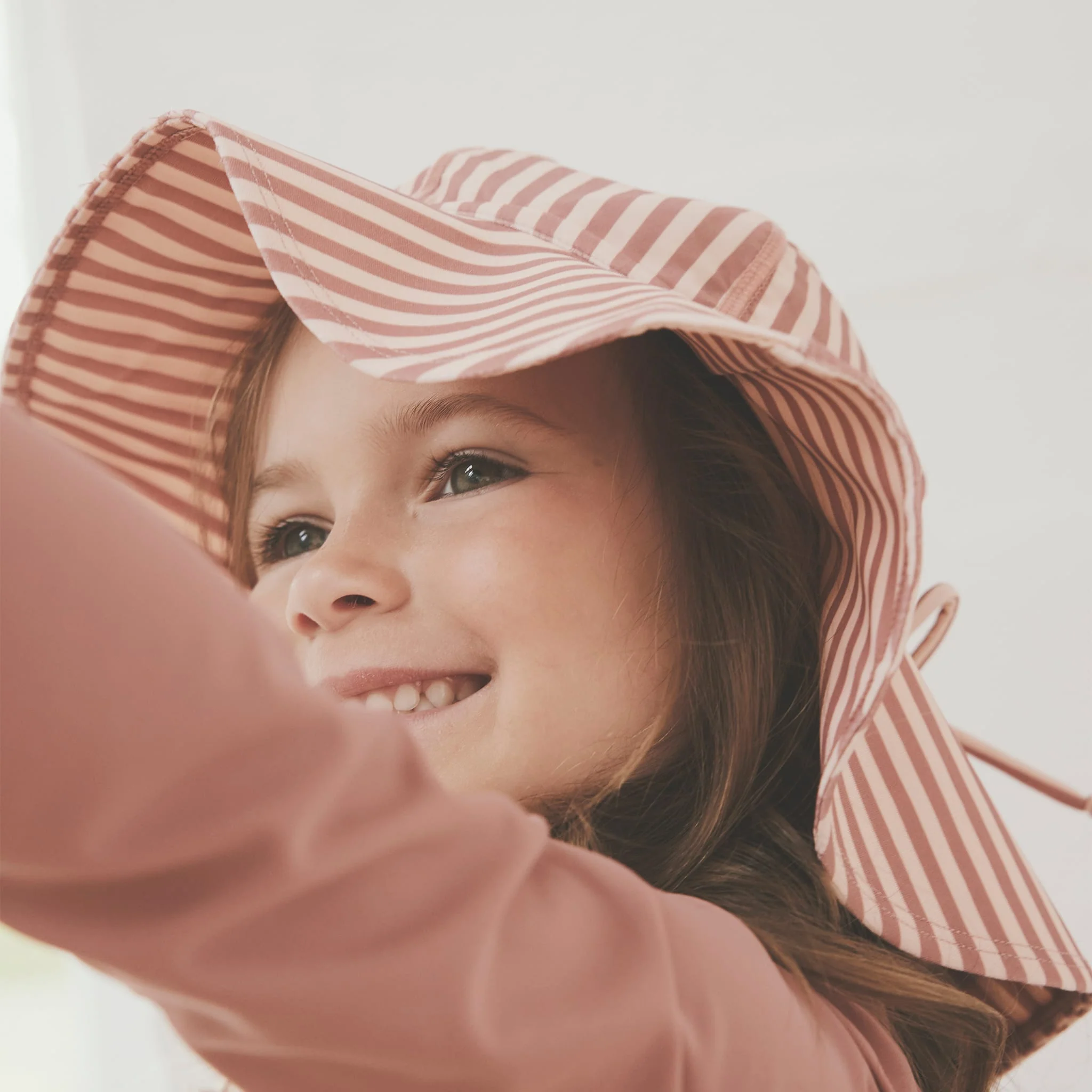 Chapeau Rayé UV 60 2-8ans - Image 2
