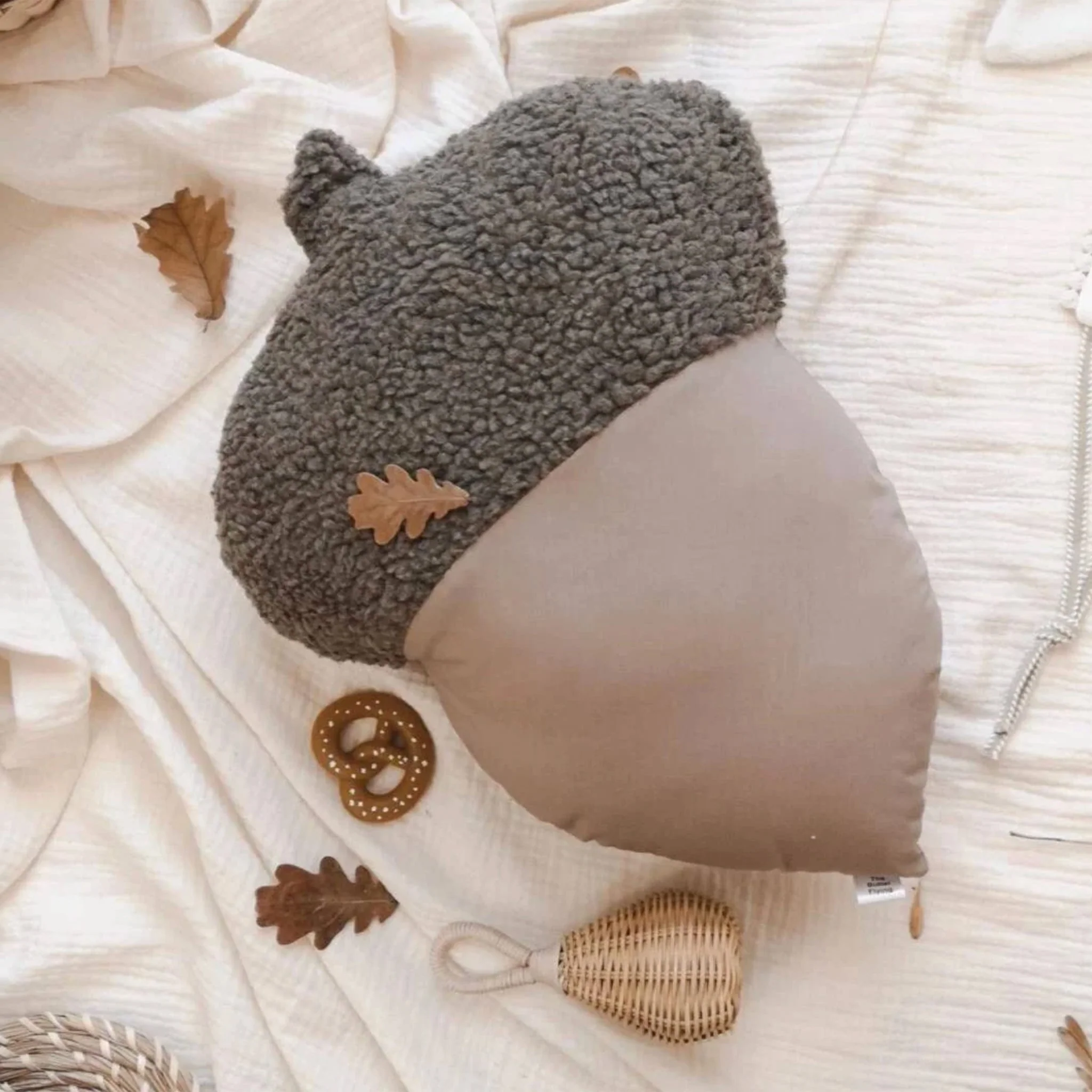 Coussin Gland De ChĂȘne - Taupe