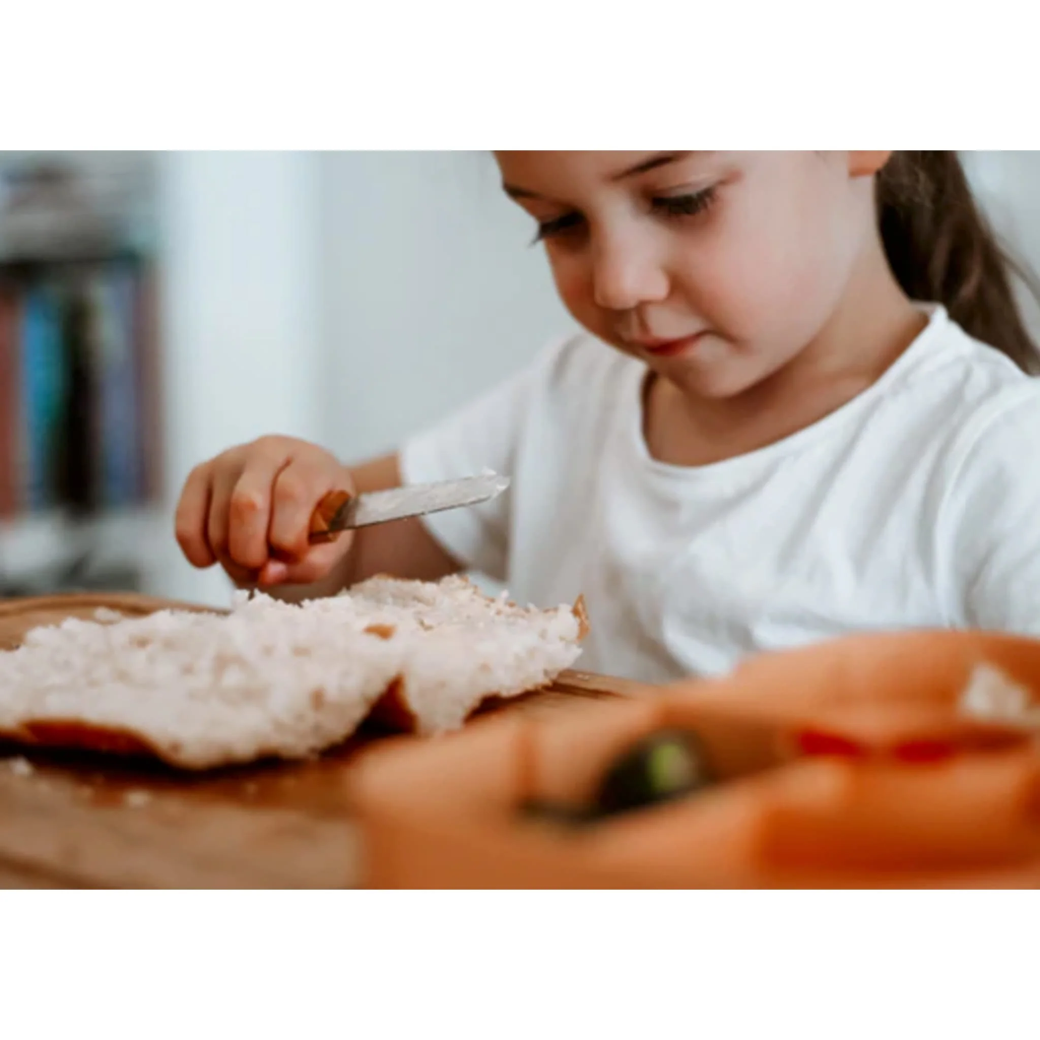 Couteau de Sécurité pour Enfants Kiddikutter avec Manche en  Bois - Image 3