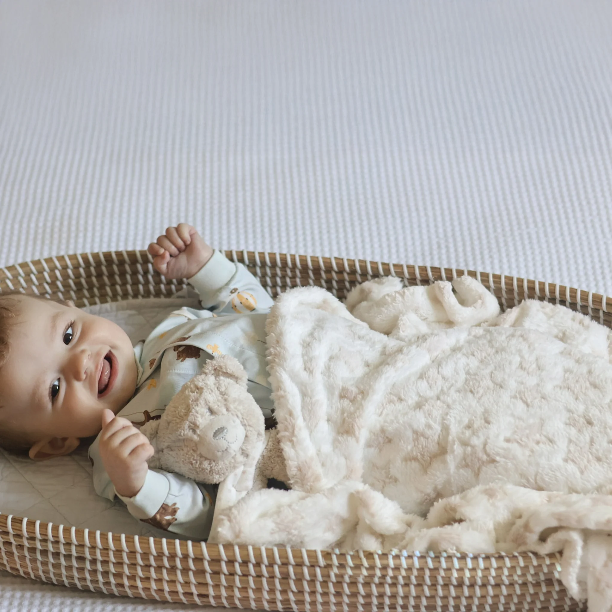 Couverture Et Peluche Ours - Image 8