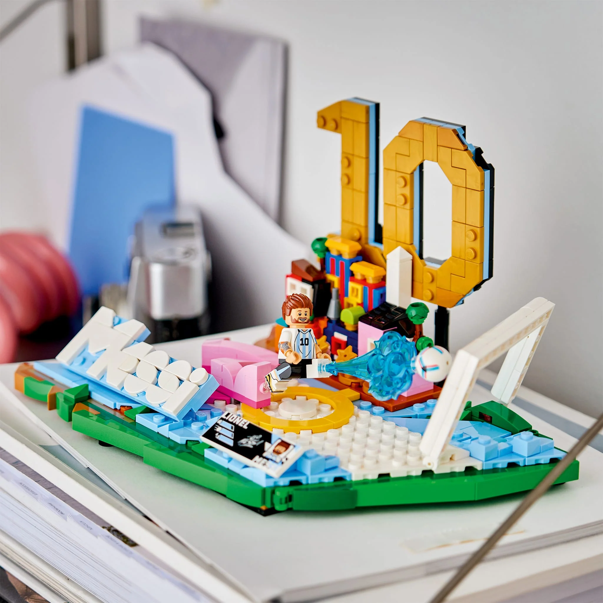 LEGO® Editions Lionel Messi – Temps forts du soccer - Image 5