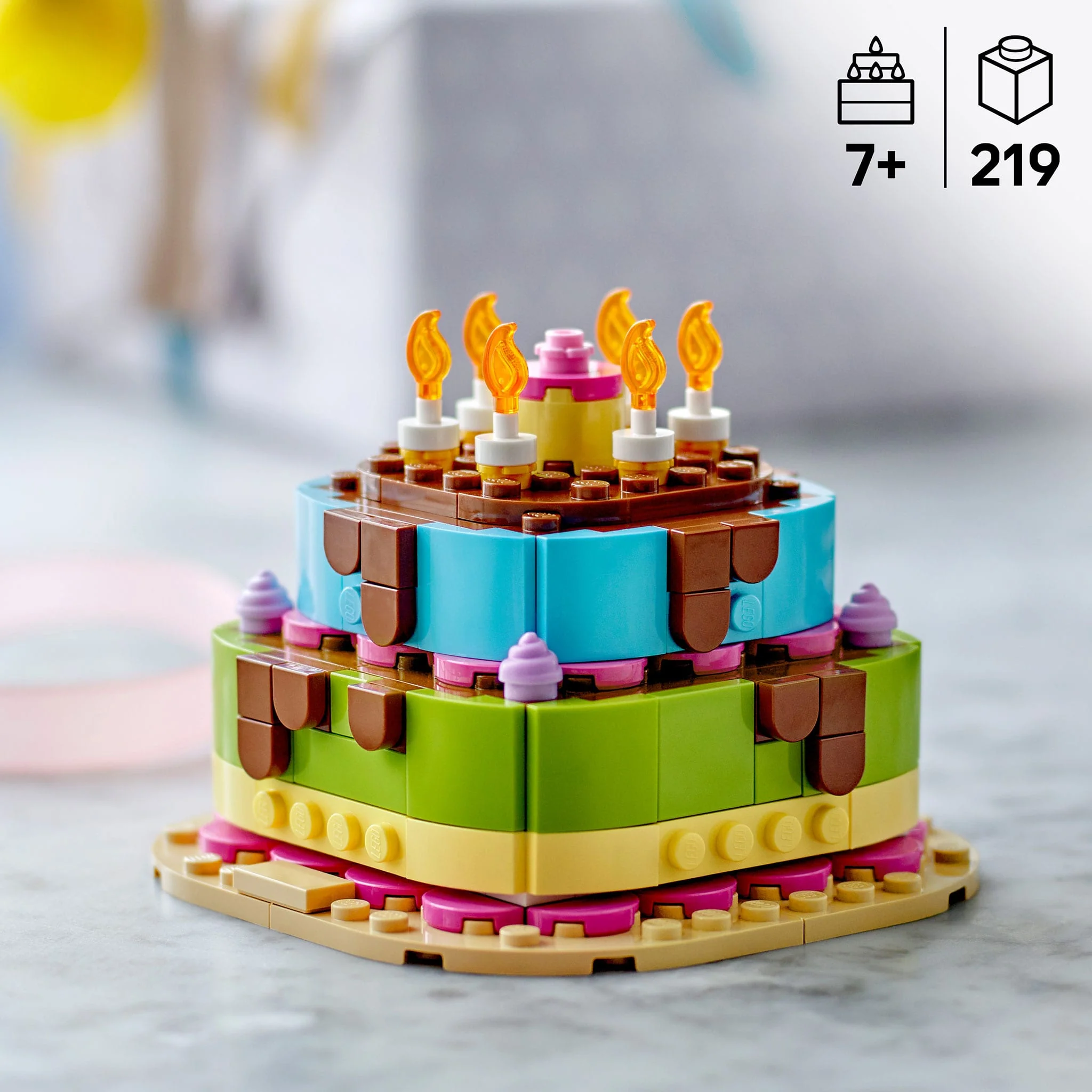 LEGO® Le gâteau d’anniversaire - Image 2