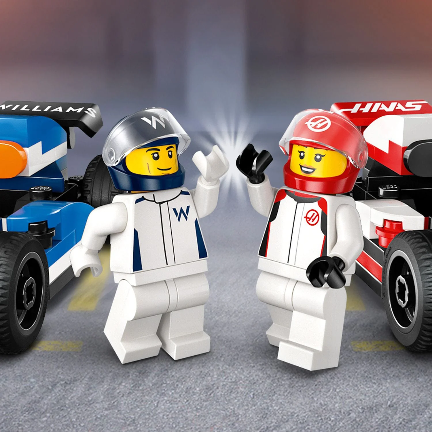 LEGO® City Les voitures de course de F1® Williams Racing et Haas F1® - Image 5