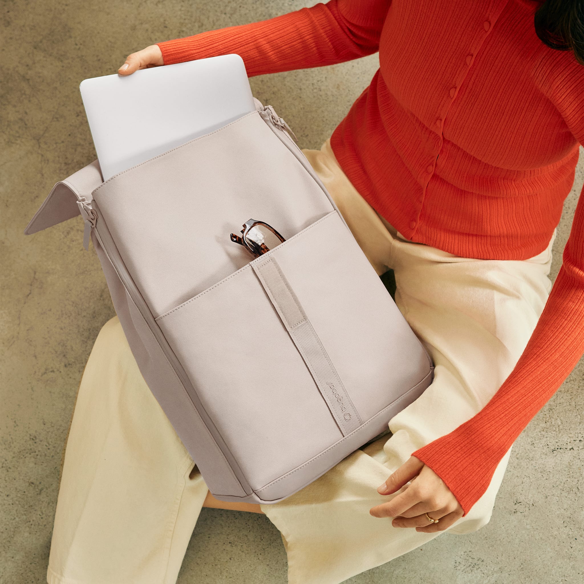 Sac à Couches à Dos - Taupe - Image 9