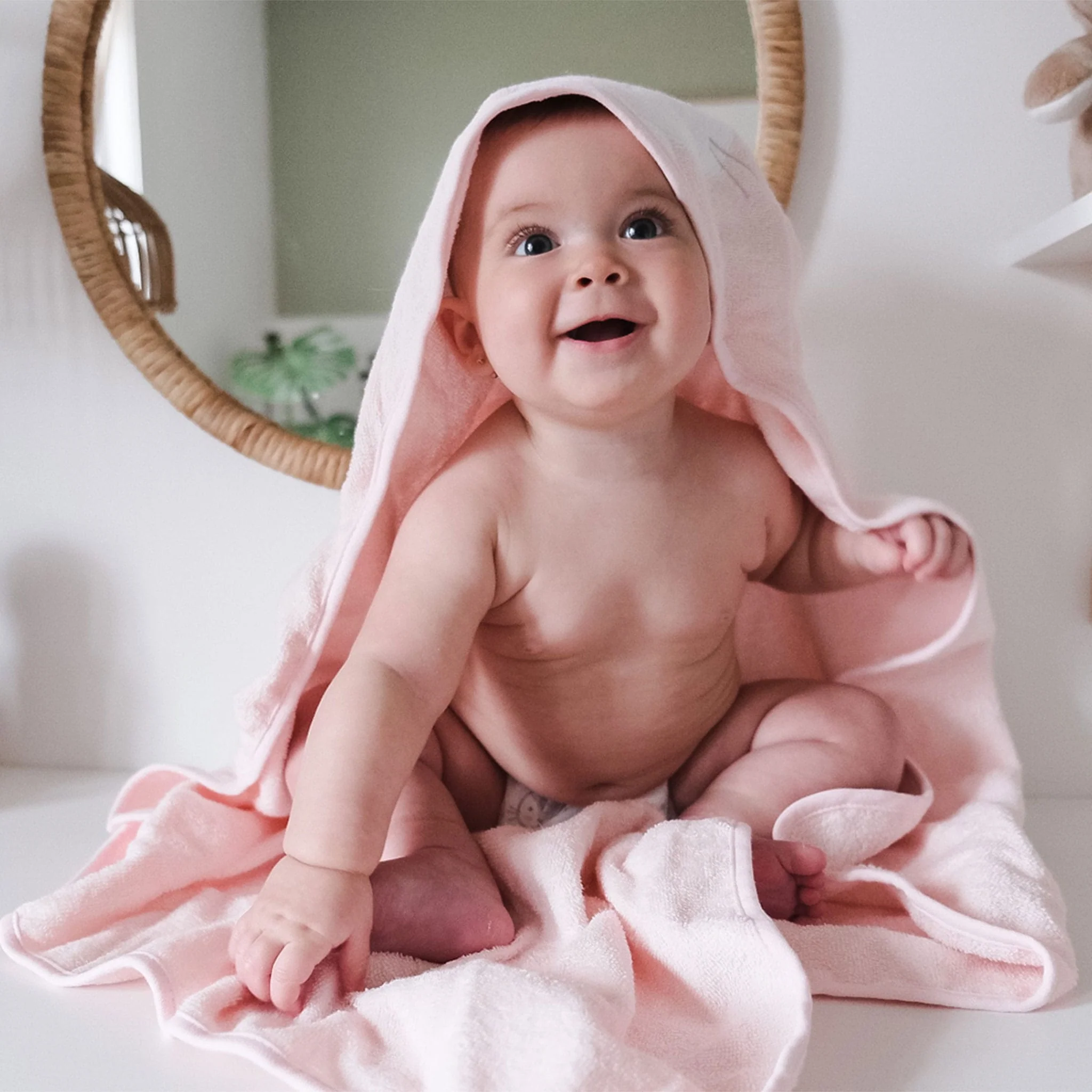 Serviette Ă Capuchon - Lapin Rose - Image 2