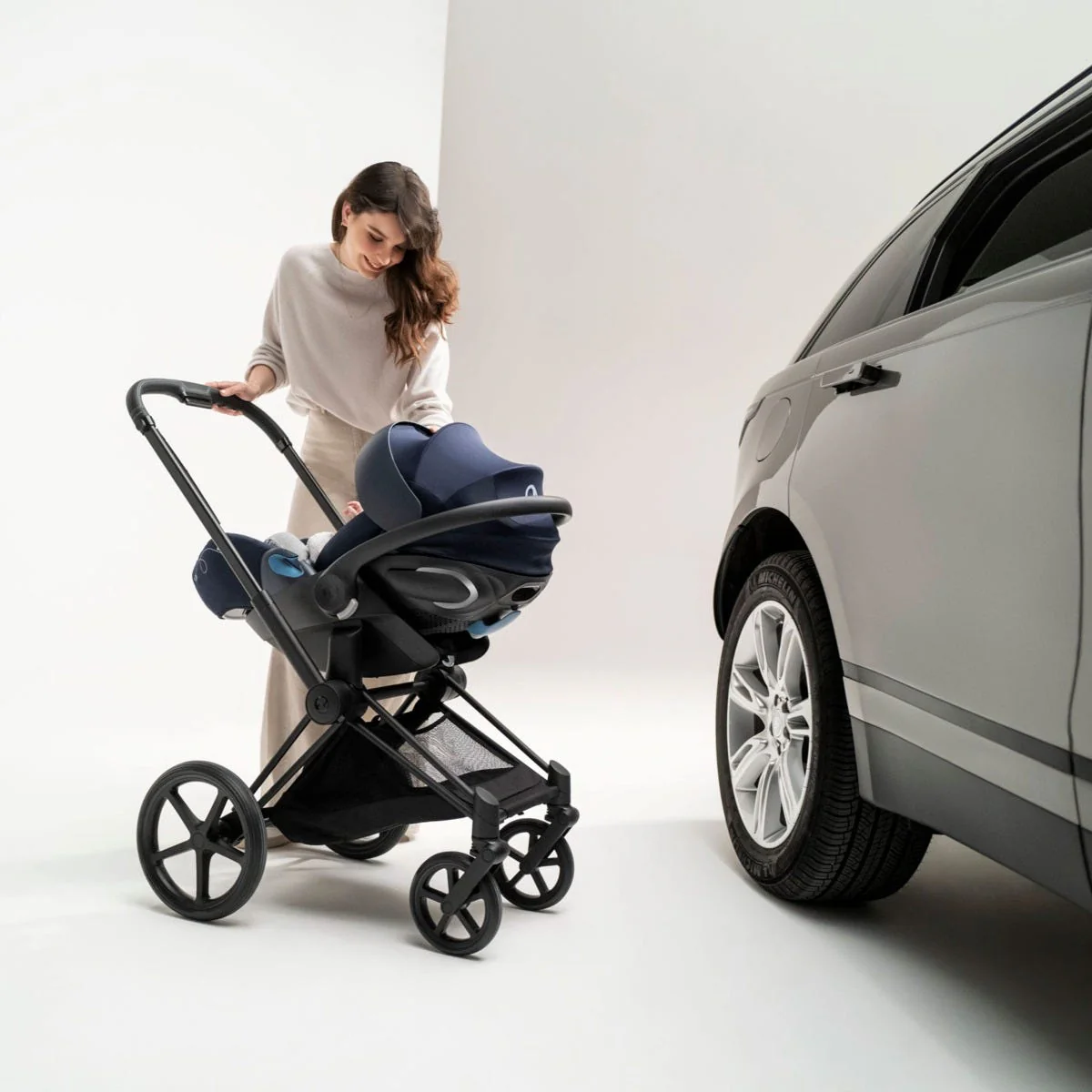 Siège d’Auto Cloud G Lux 4-35lb - Bleu Océan - Image 14
