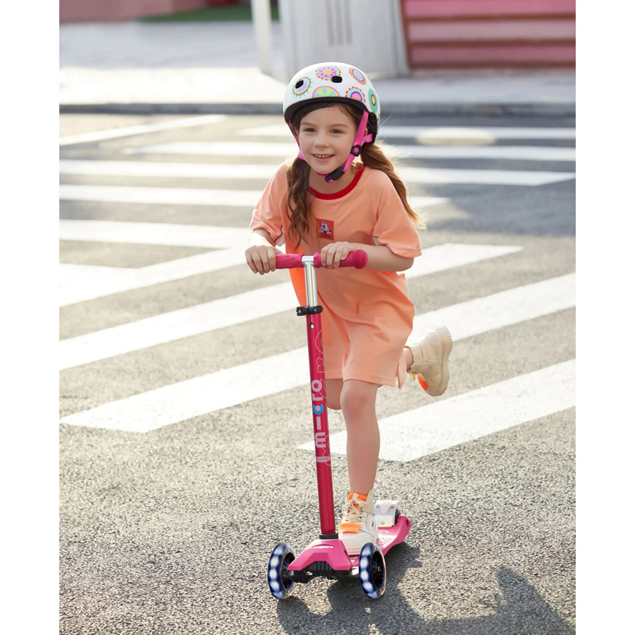 Trottinette LED Maxi MICRO Deluxe - Rose - Image 7