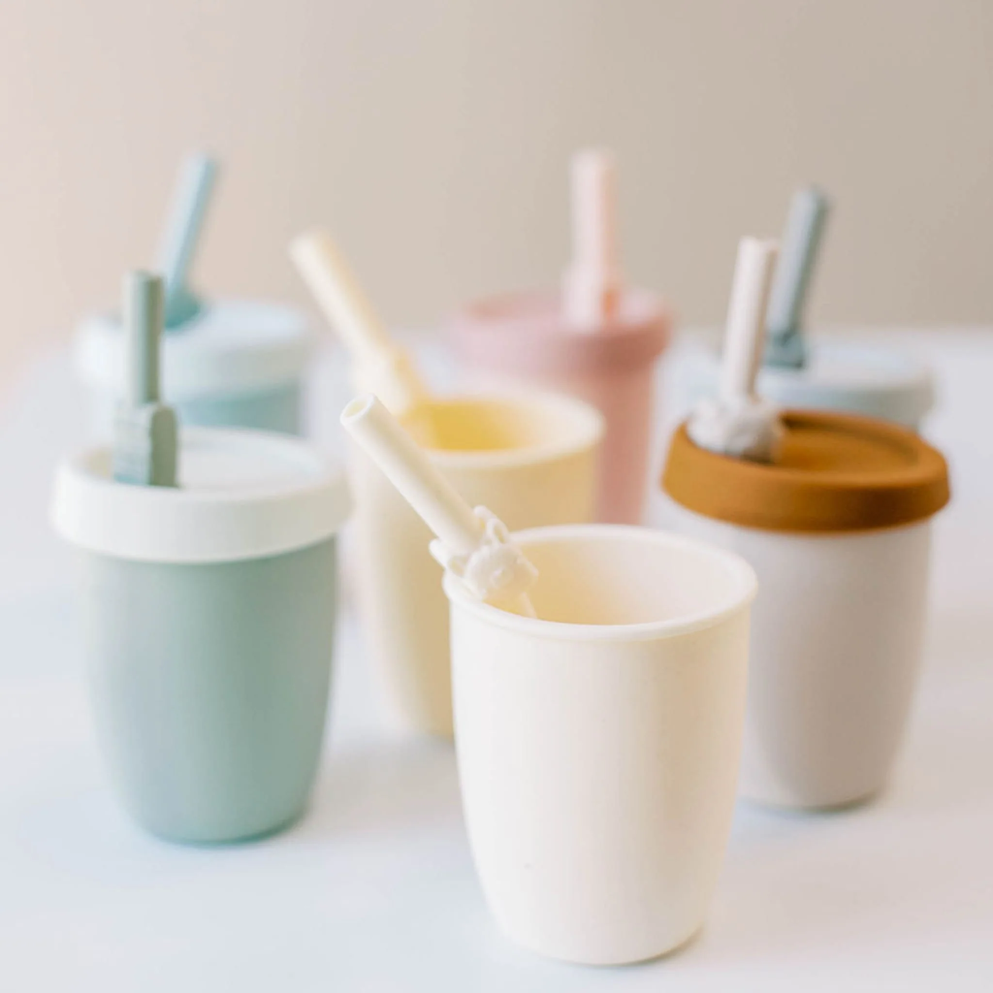 Gobelet en Silicone avec Couvercle et Paille - Éléphant - Image 8
